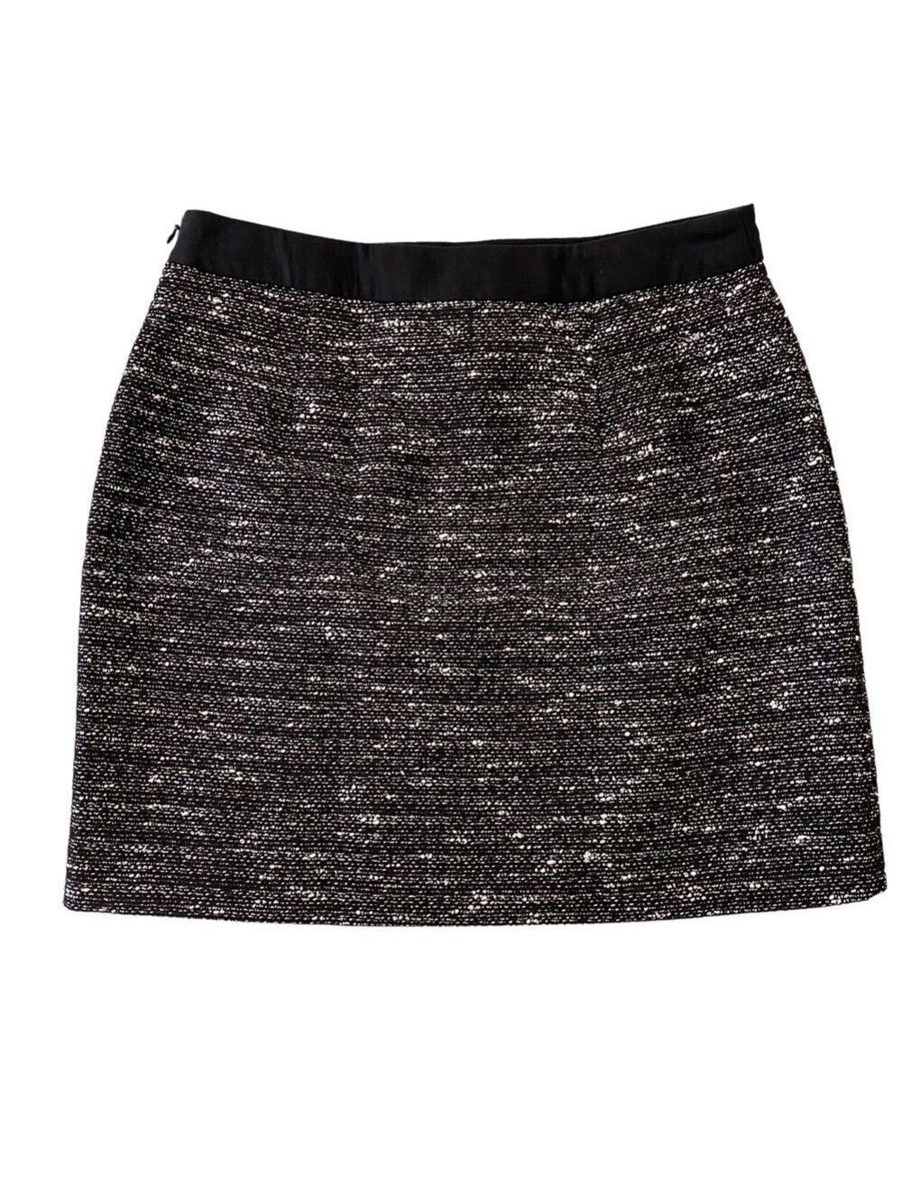 Banana Republic classic mini skirt black white tweed size 4
